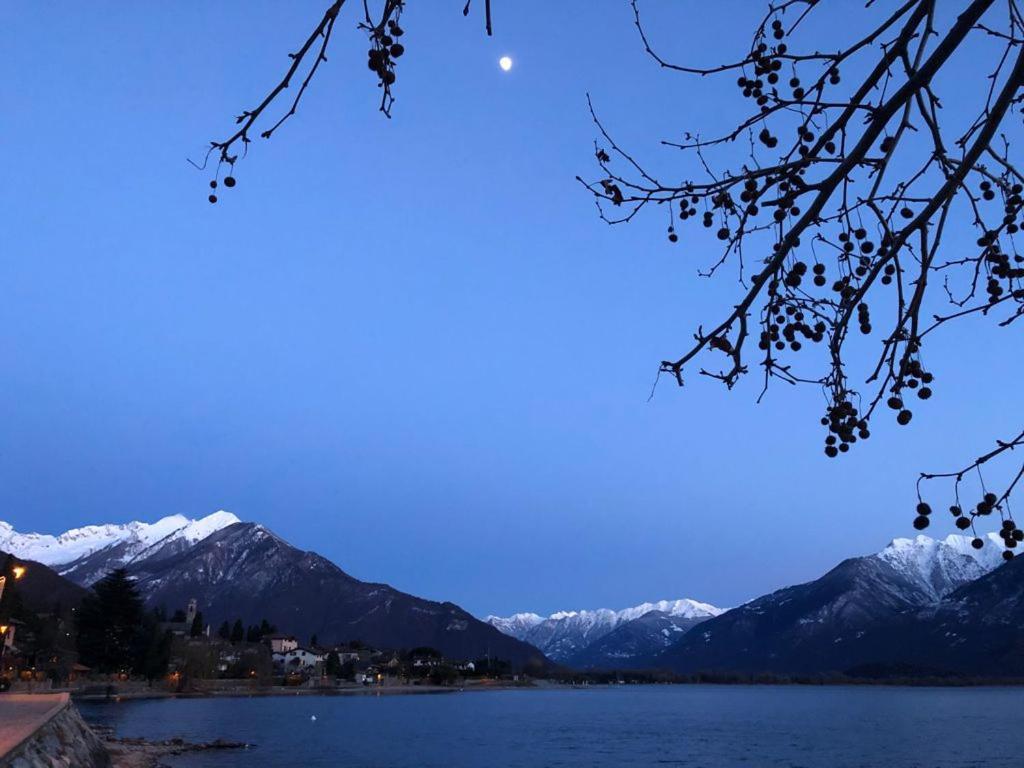 Casa Gialla Gera Lario Exteriér fotografie