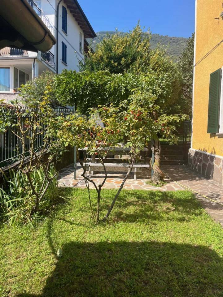 Casa Gialla Gera Lario Exteriér fotografie