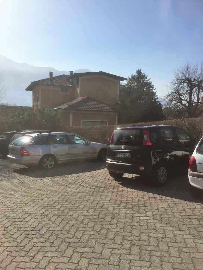 Casa Gialla Gera Lario Exteriér fotografie
